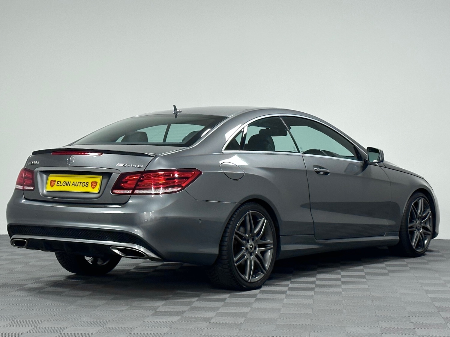 Used Mercedes-Benz E Class 2017 for sale - 76807088: Photo 8