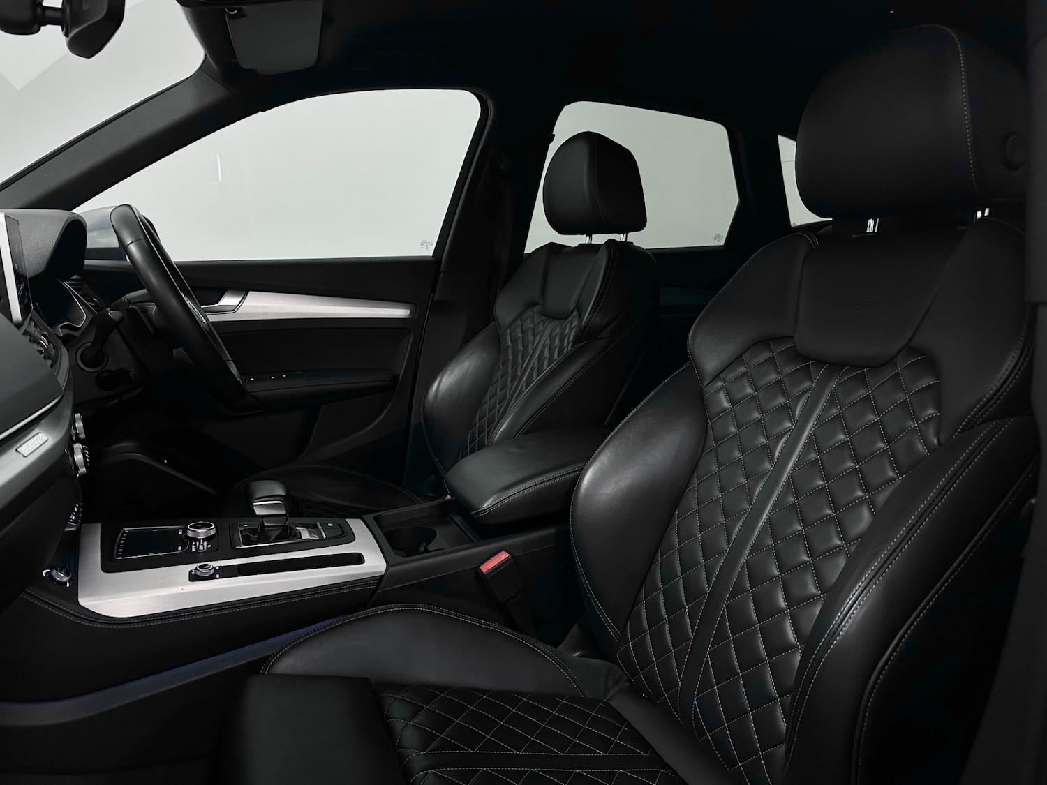 Used Audi Q5 2017 for sale - 76542349: Photo 19