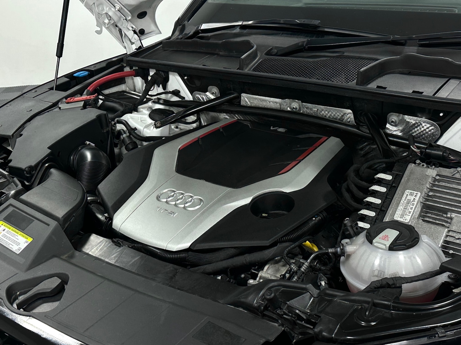 Used Audi Q5 2017 for sale - 76542349: Photo 27