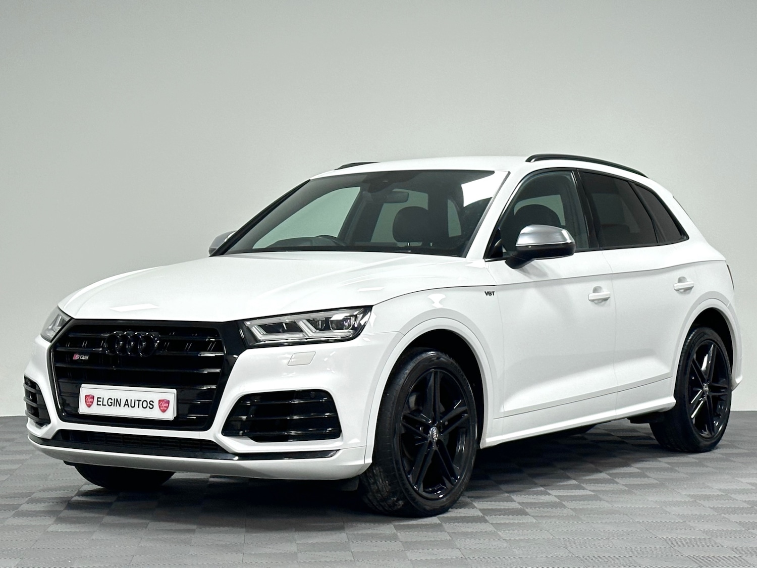 Used Audi Q5 2017 for sale - 76542349: Photo 3