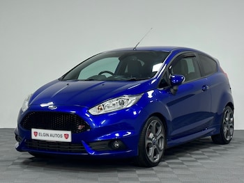 Used Ford Fiesta 2014 for sale - 77012301: Photo