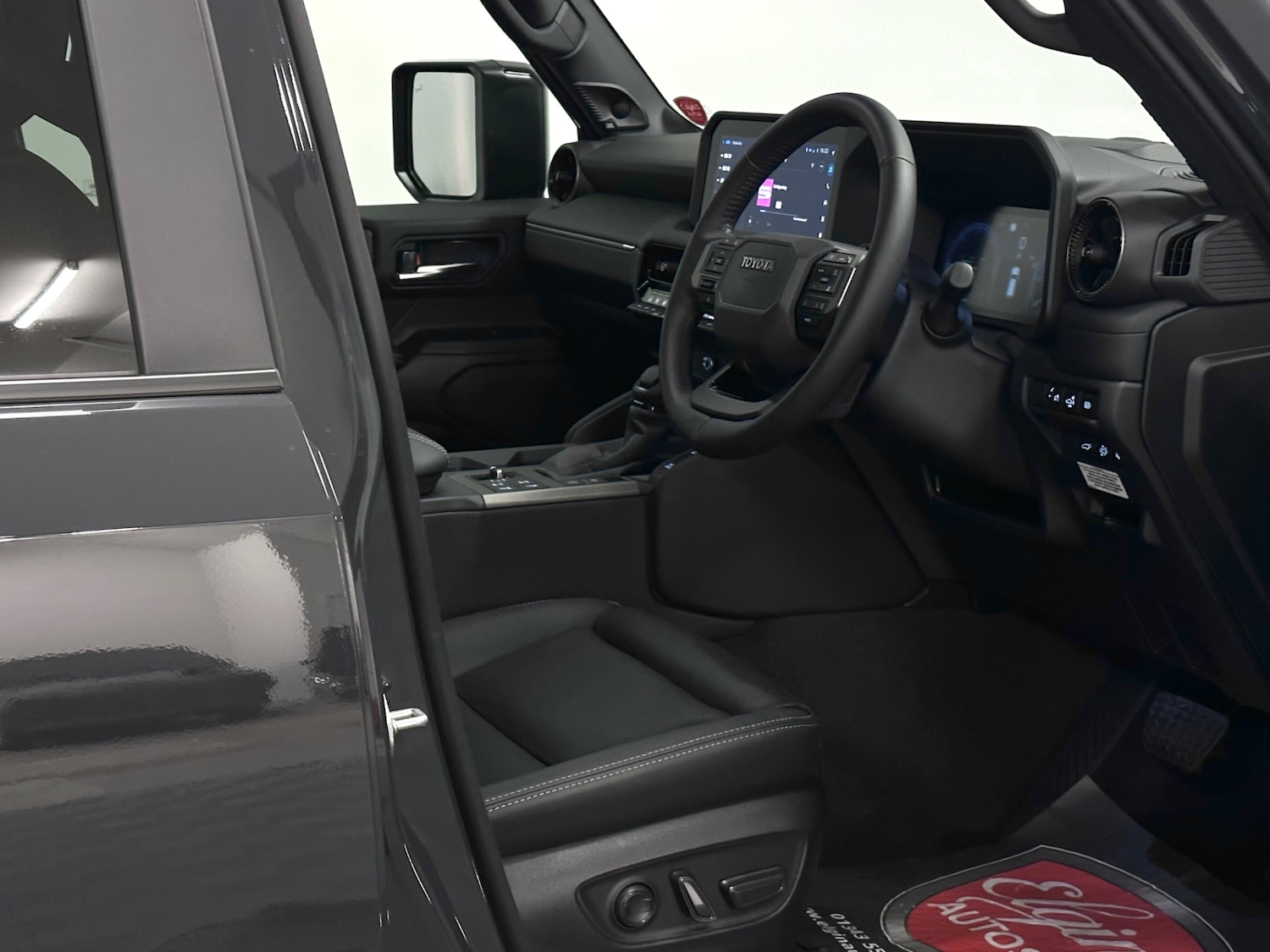 Used Toyota Land Cruiser 2025 for sale - 76321648: Photo 15