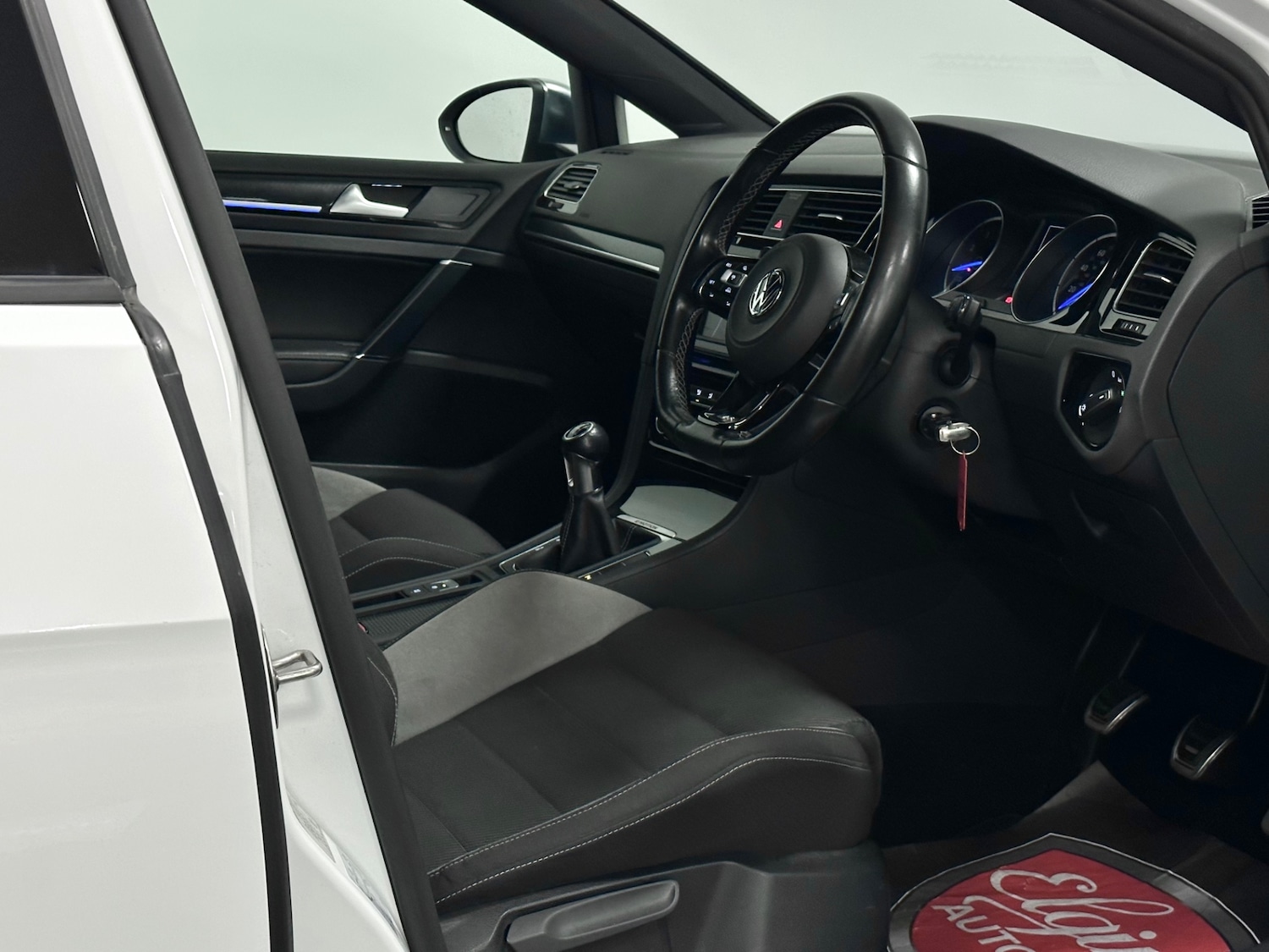 Used Volkswagen Golf 2016 for sale - 76706634: Photo 15