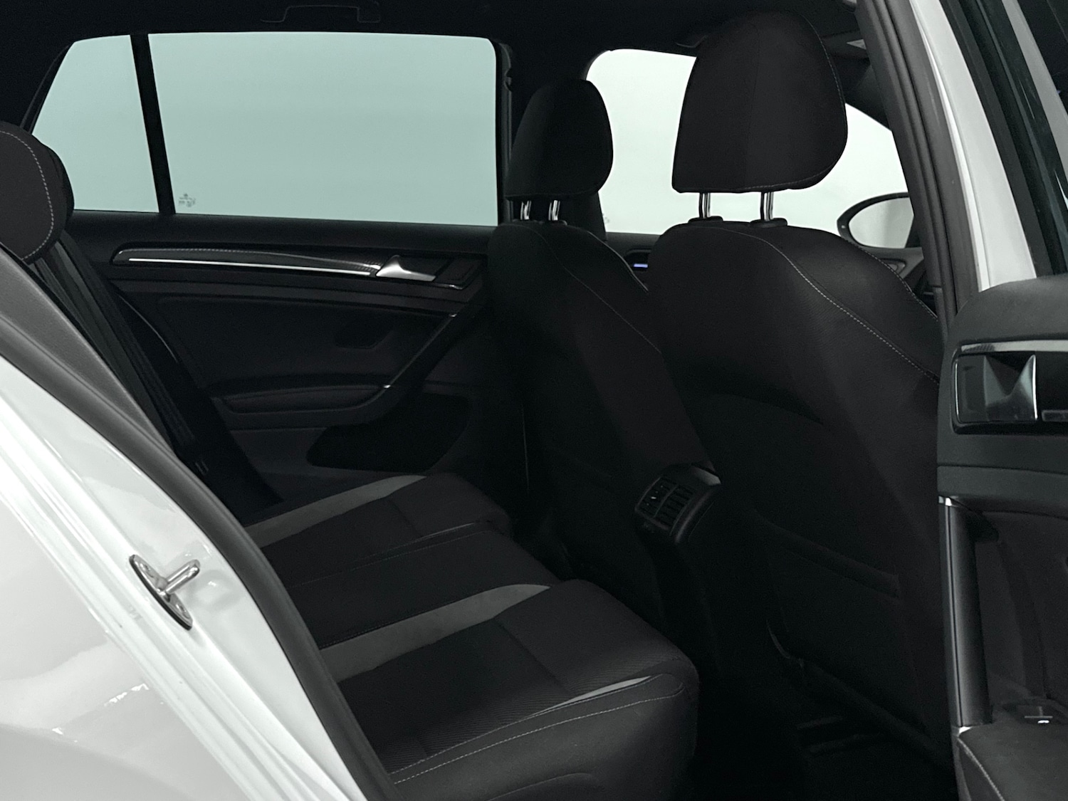 Used Volkswagen Golf 2016 for sale - 76706634: Photo 22