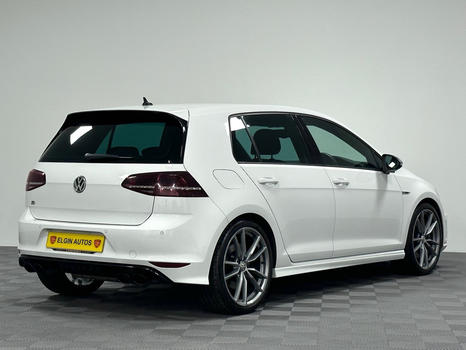 Used Volkswagen Golf 2016 for sale - 76706634: Photo 8