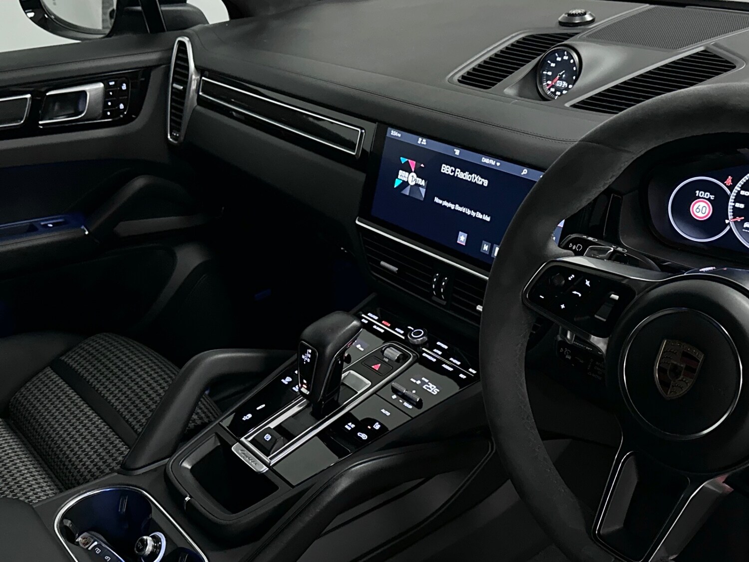 Used Porsche Cayenne 2019 for sale - 76893233: Photo 18