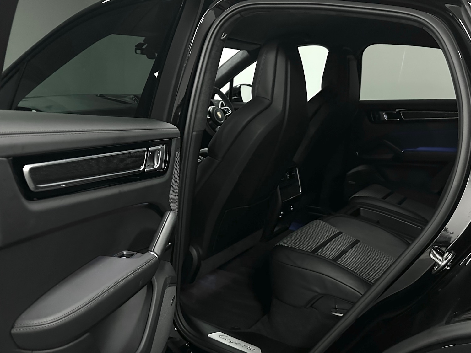 Used Porsche Cayenne 2019 for sale - 76893233: Photo 25