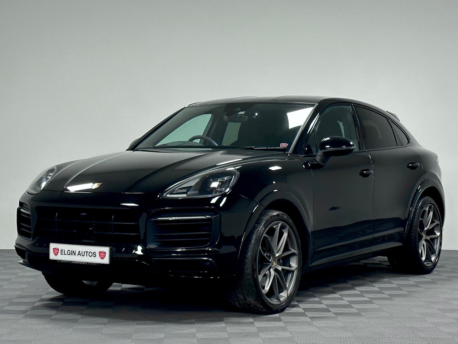 Used Porsche Cayenne 2019 for sale - 76893233: Photo 3