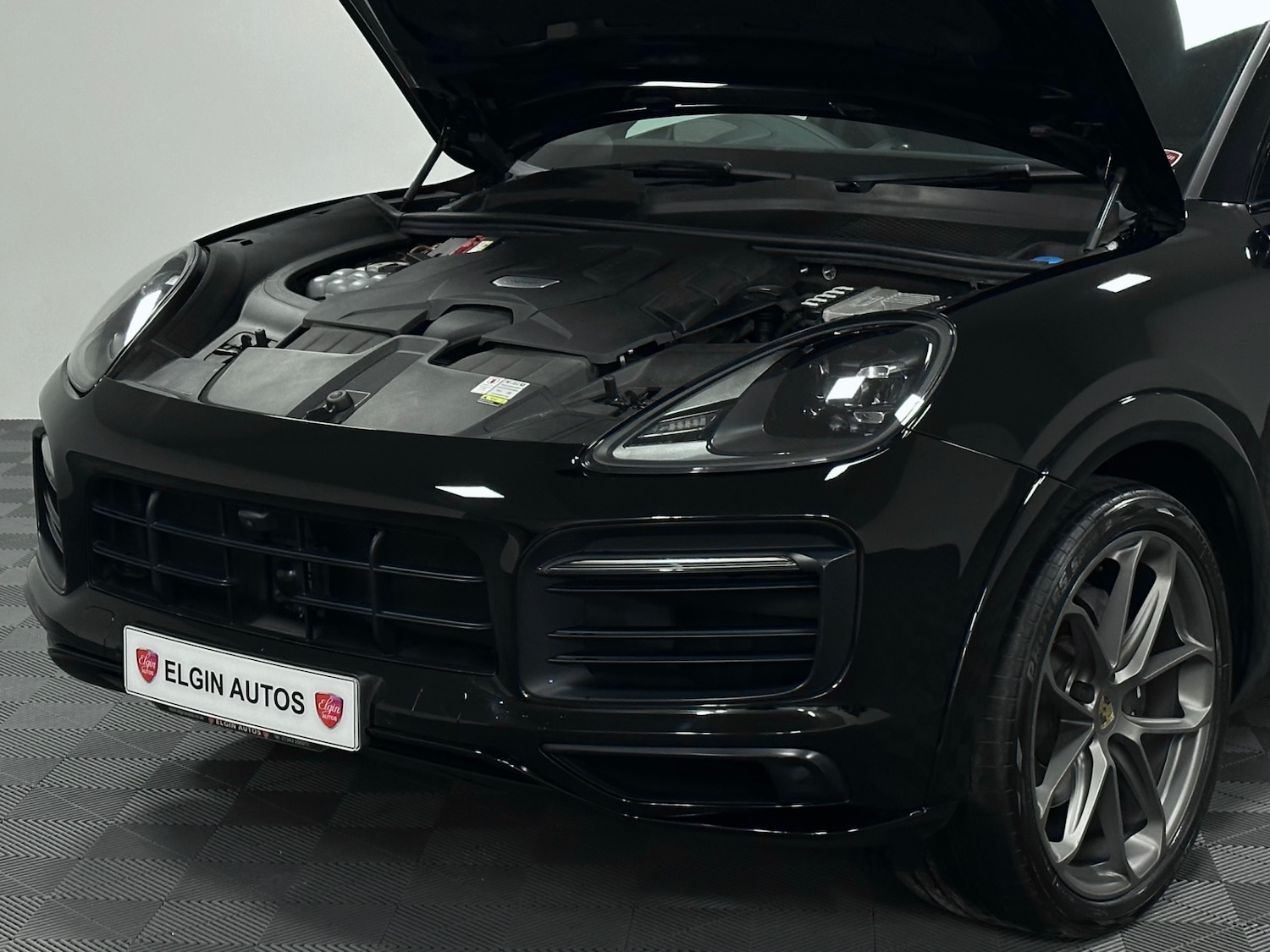 Used Porsche Cayenne 2019 for sale - 76893233: Photo 37