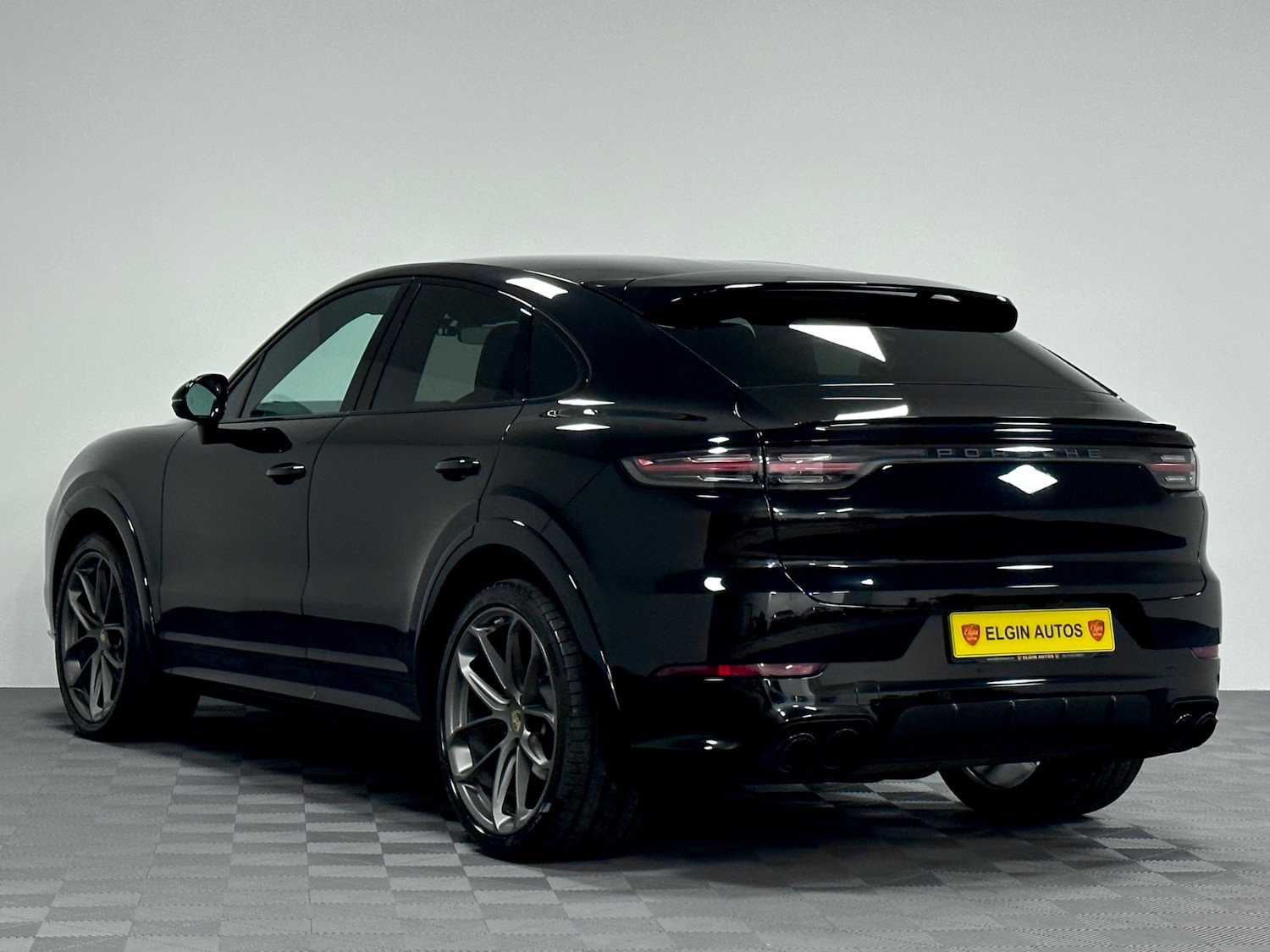 Used Porsche Cayenne 2019 for sale - 76893233: Photo 6