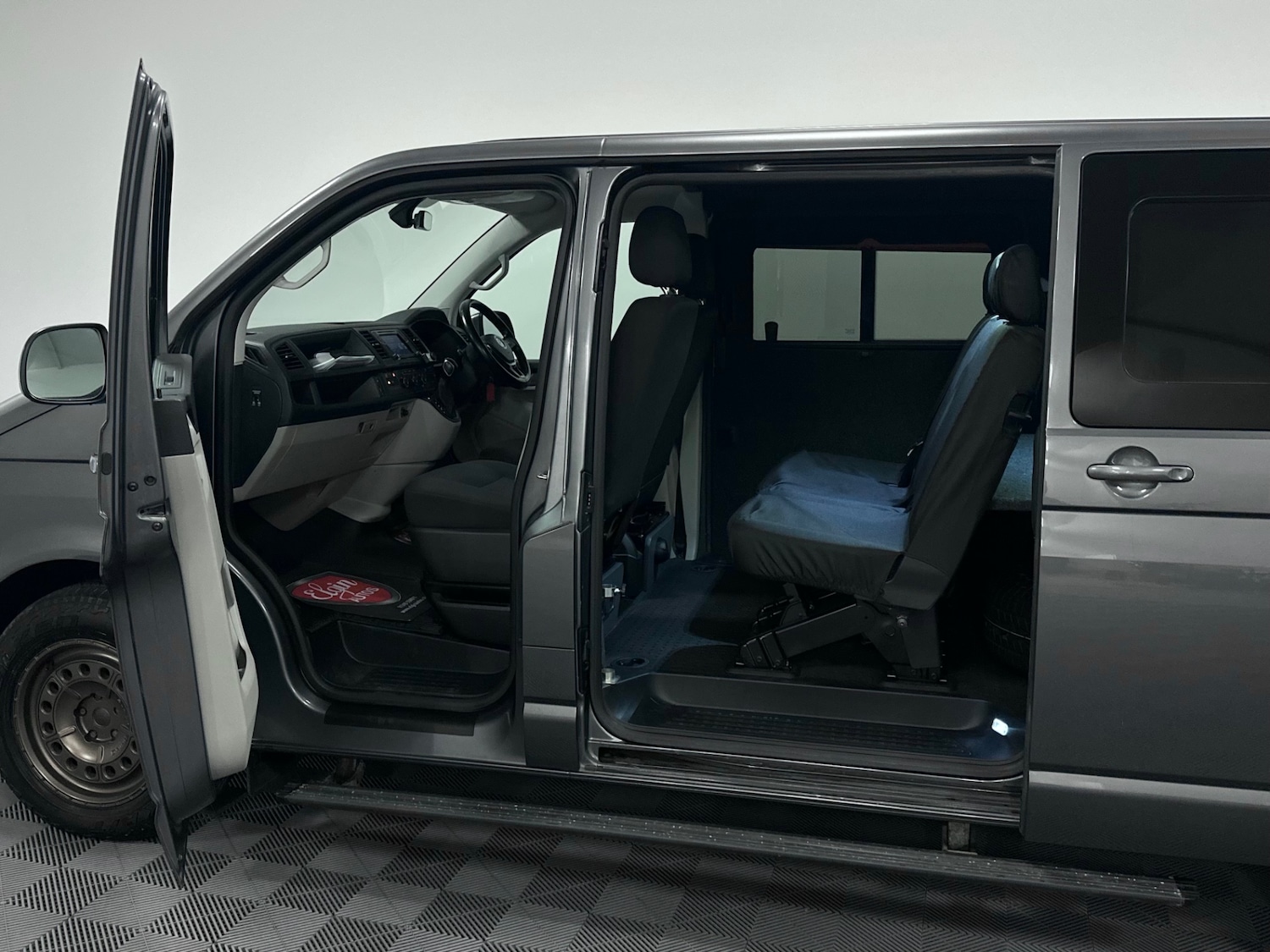 Used Volkswagen Transporter 2019 for sale - 77445992: Photo 13