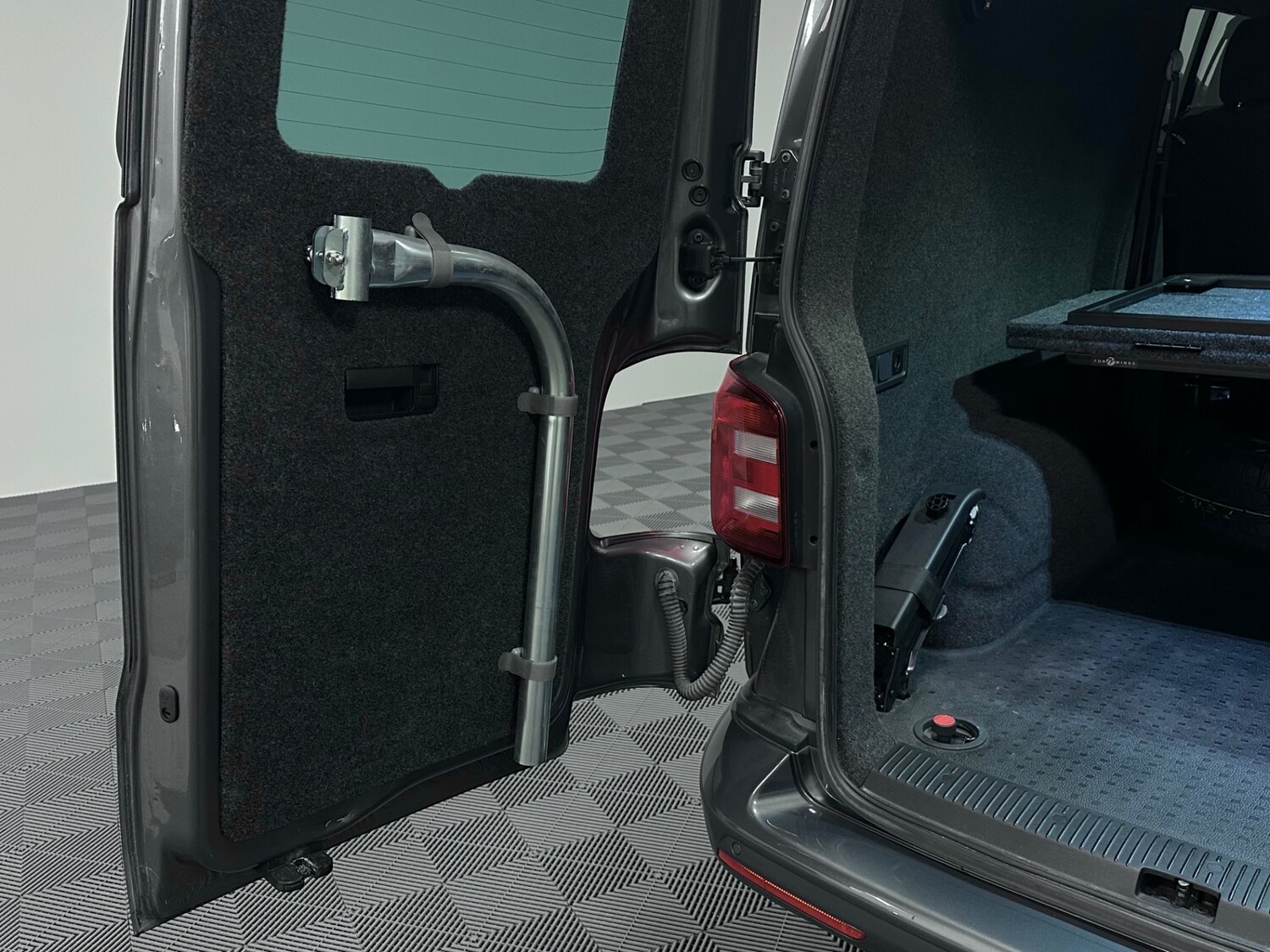 Used Volkswagen Transporter 2019 for sale - 77445992: Photo 31