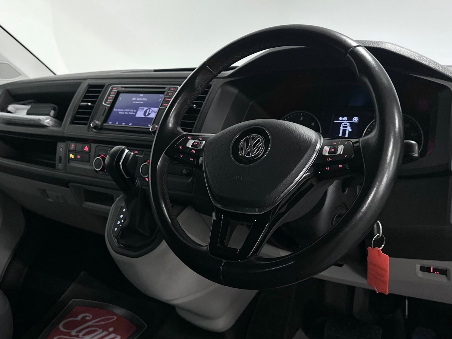 Used Volkswagen Transporter 2019 for sale - 77445992: Photo 4