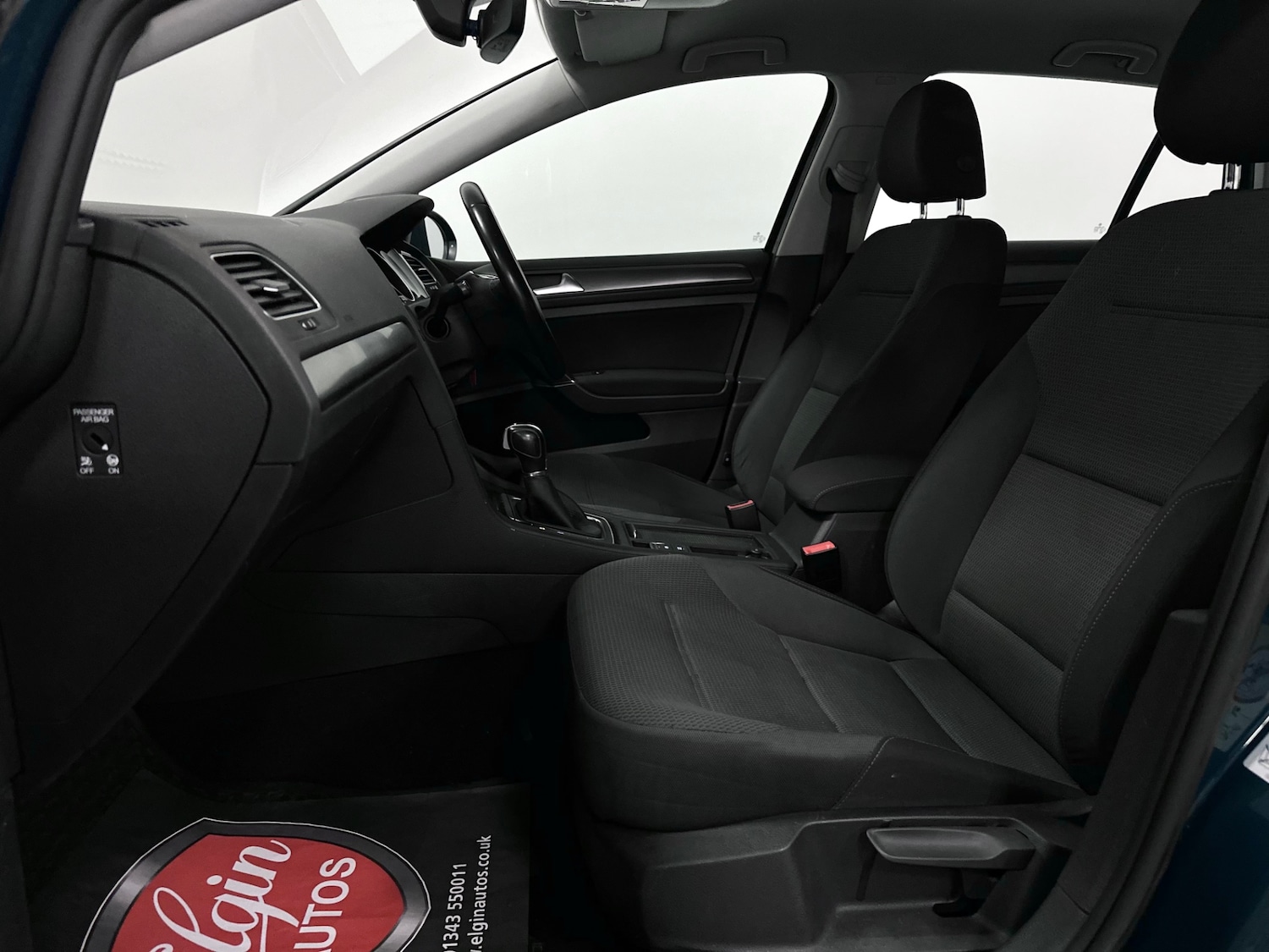 Used Volkswagen Golf 2017 for sale - 76969433: Photo 18