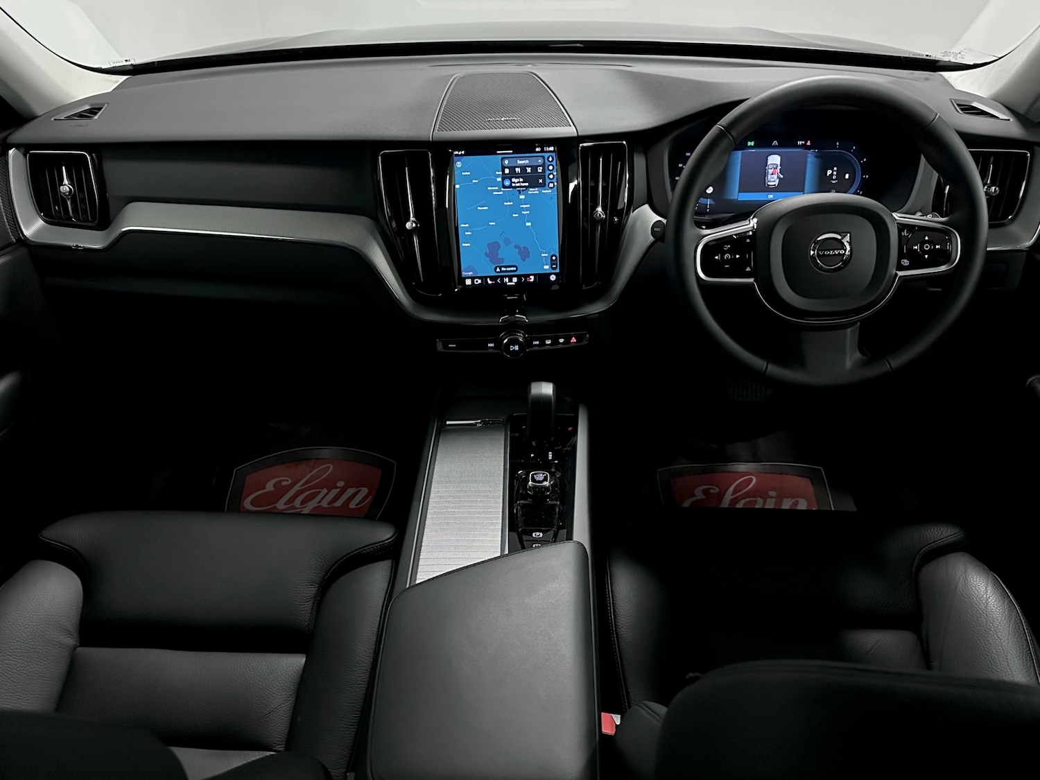 Used Volvo XC60 2023 for sale - 77336063: Photo 11