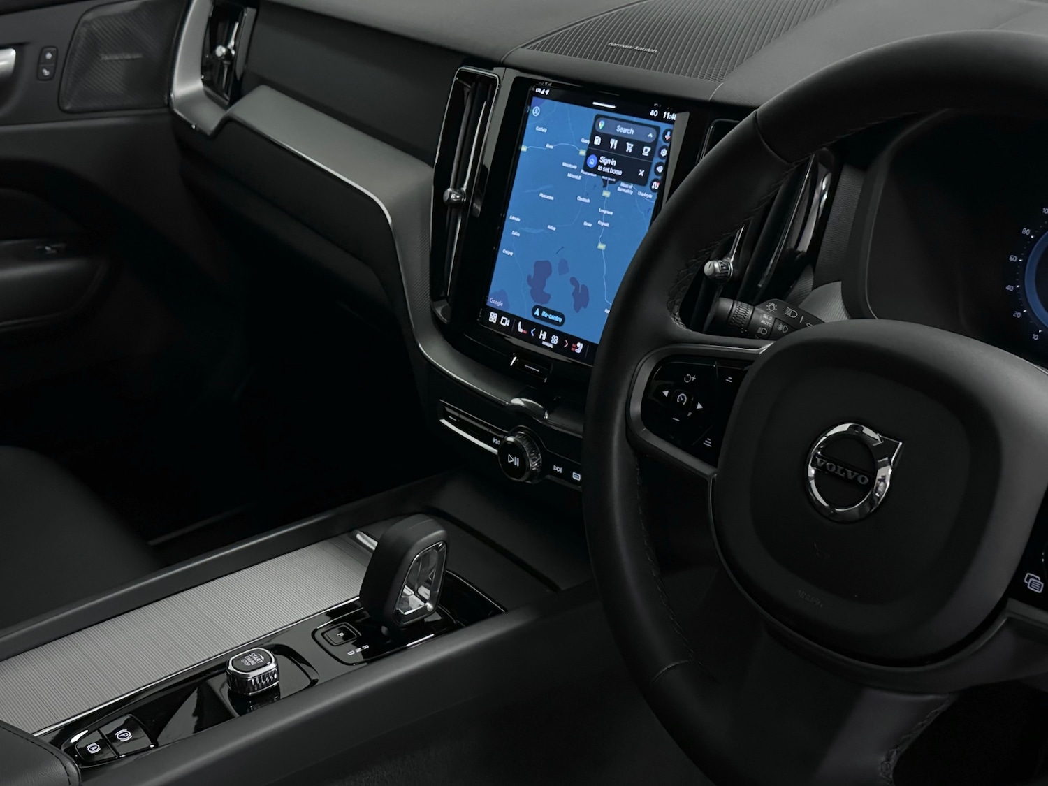 Used Volvo XC60 2023 for sale - 77336063: Photo 17