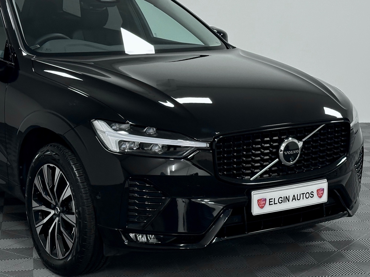 Used Volvo XC60 2023 for sale - 77336063: Photo 29