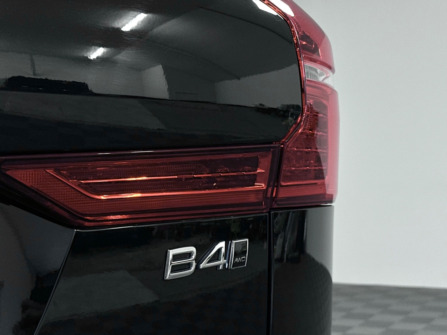 Used Volvo XC60 2023 for sale - 77336063: Photo 36