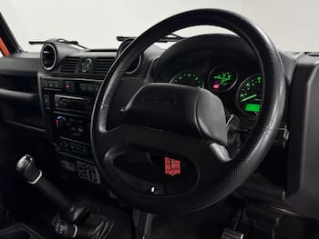 Used Land Rover Defender 110 2016 for sale - 79798814: Photo