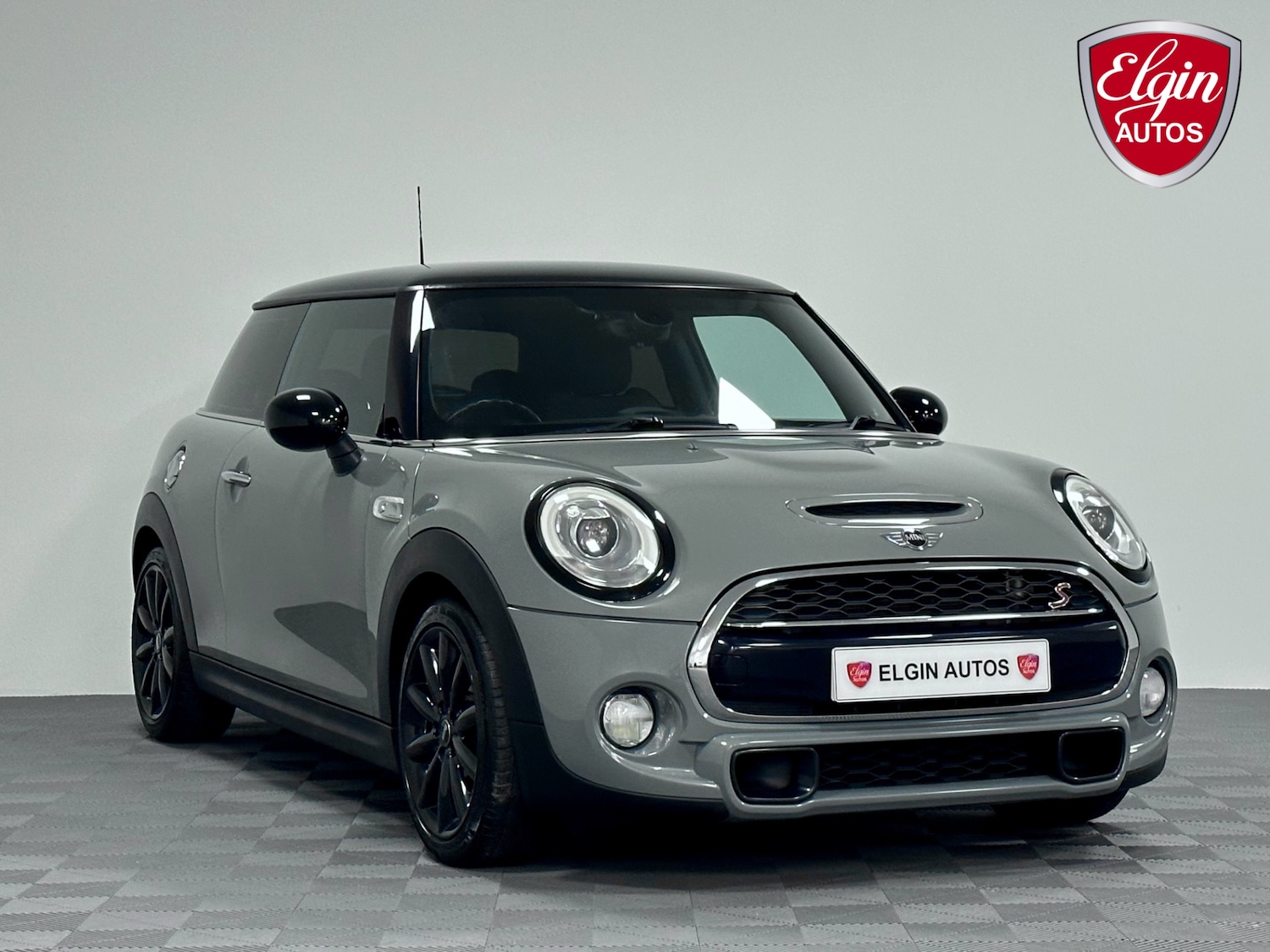 Used MINI Hatch 2017 for sale - 76706628: Photo 1