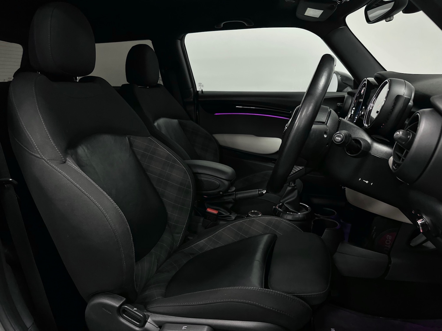 Used MINI Hatch 2017 for sale - 76706628: Photo 5