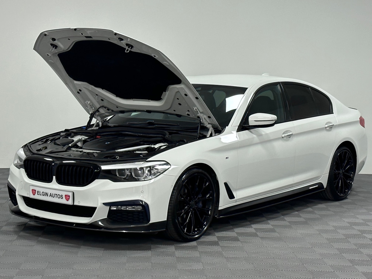 Used BMW 5 Series 2018 for sale - 76576670: Photo 10