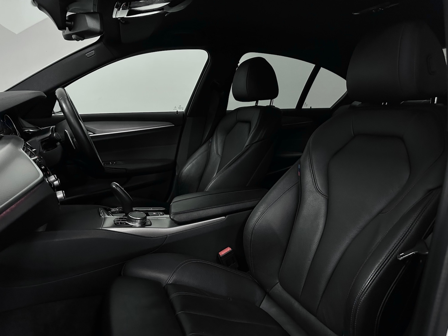 Used BMW 5 Series 2018 for sale - 76576670: Photo 22