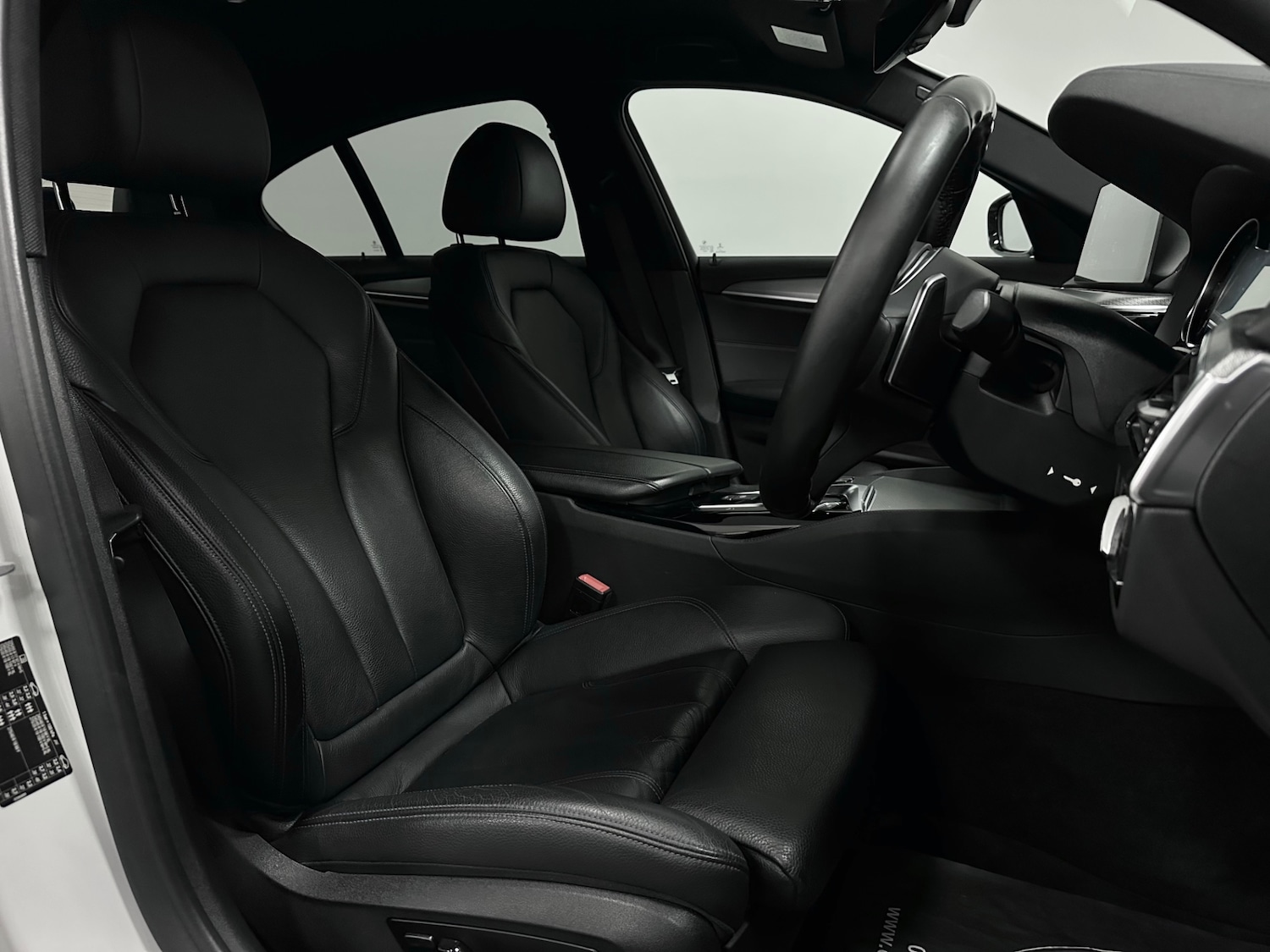 Used BMW 5 Series 2018 for sale - 76576670: Photo 5