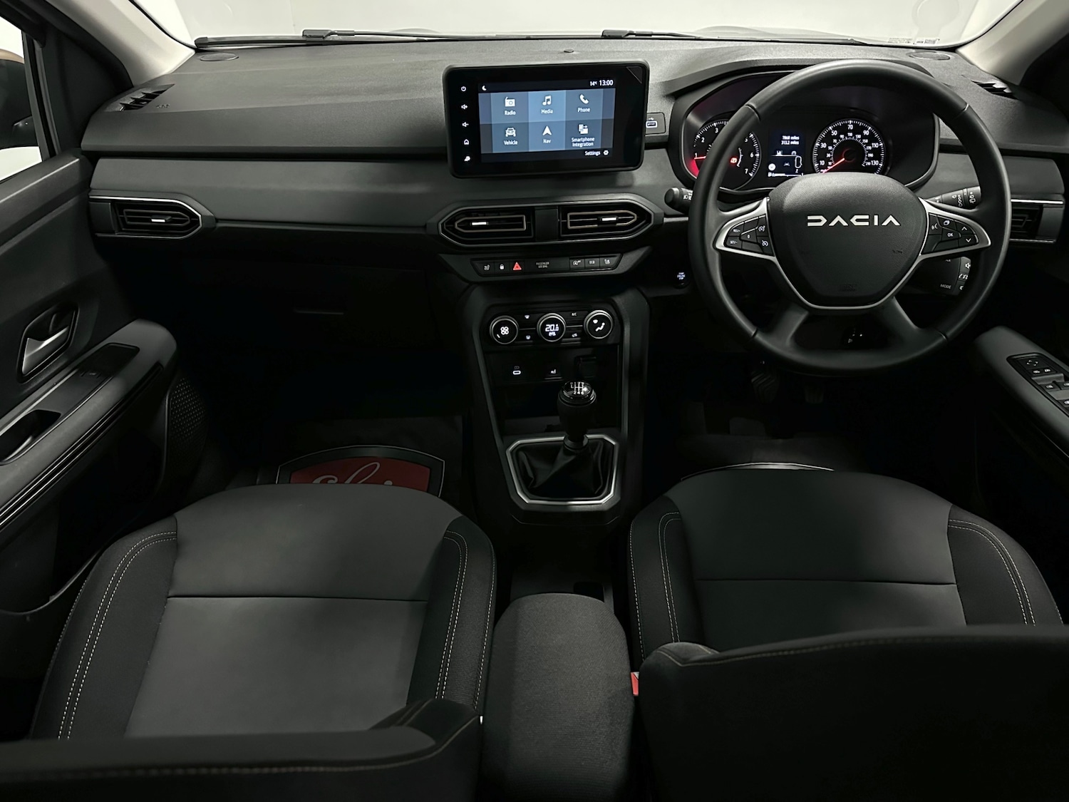 Used Dacia Sandero Stepway 2024 for sale - 76253857: Photo 11