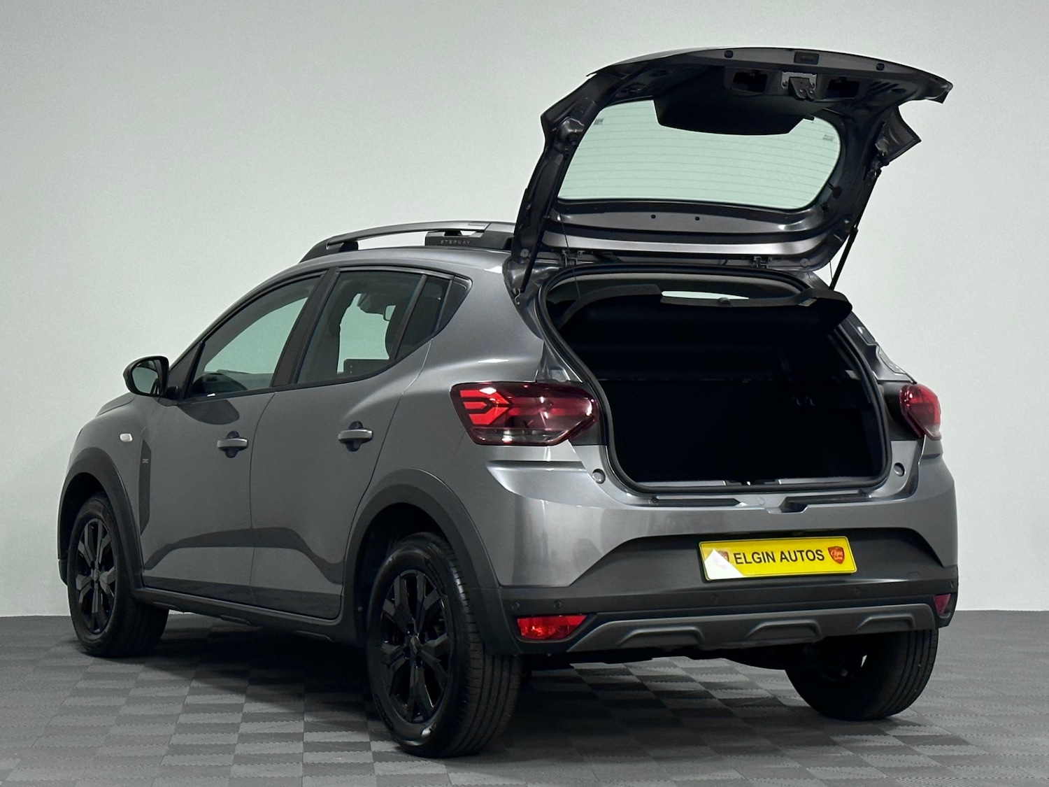 Used Dacia Sandero Stepway 2024 for sale - 76253857: Photo 24