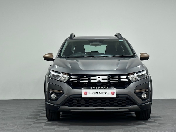 Used Dacia Sandero Stepway 2024 for sale - 76253857: Photo 2