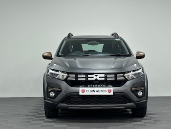 Used Dacia Sandero Stepway 2024 for sale - 76253857: Photo 2