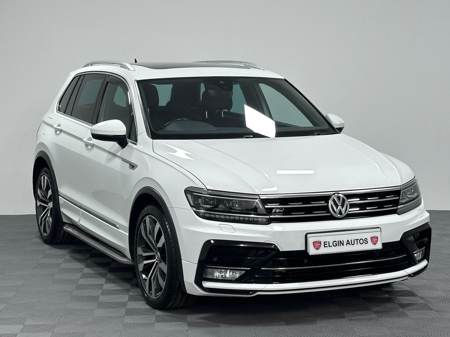 Used Volkswagen Tiguan 2017 for sale - 77578570: Photo 12