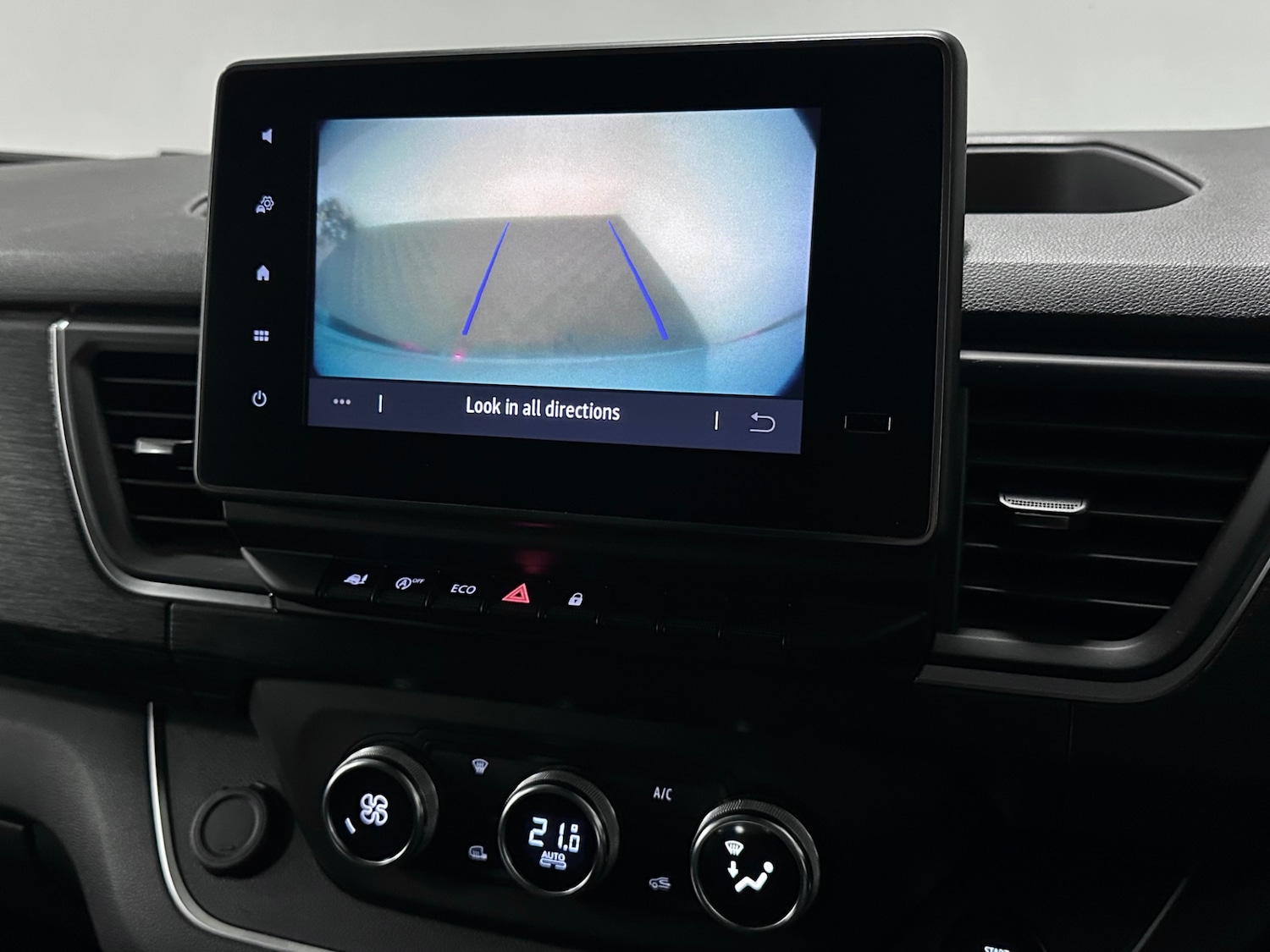 Used Renault Trafic 2022 for sale - 77935237: Photo 20