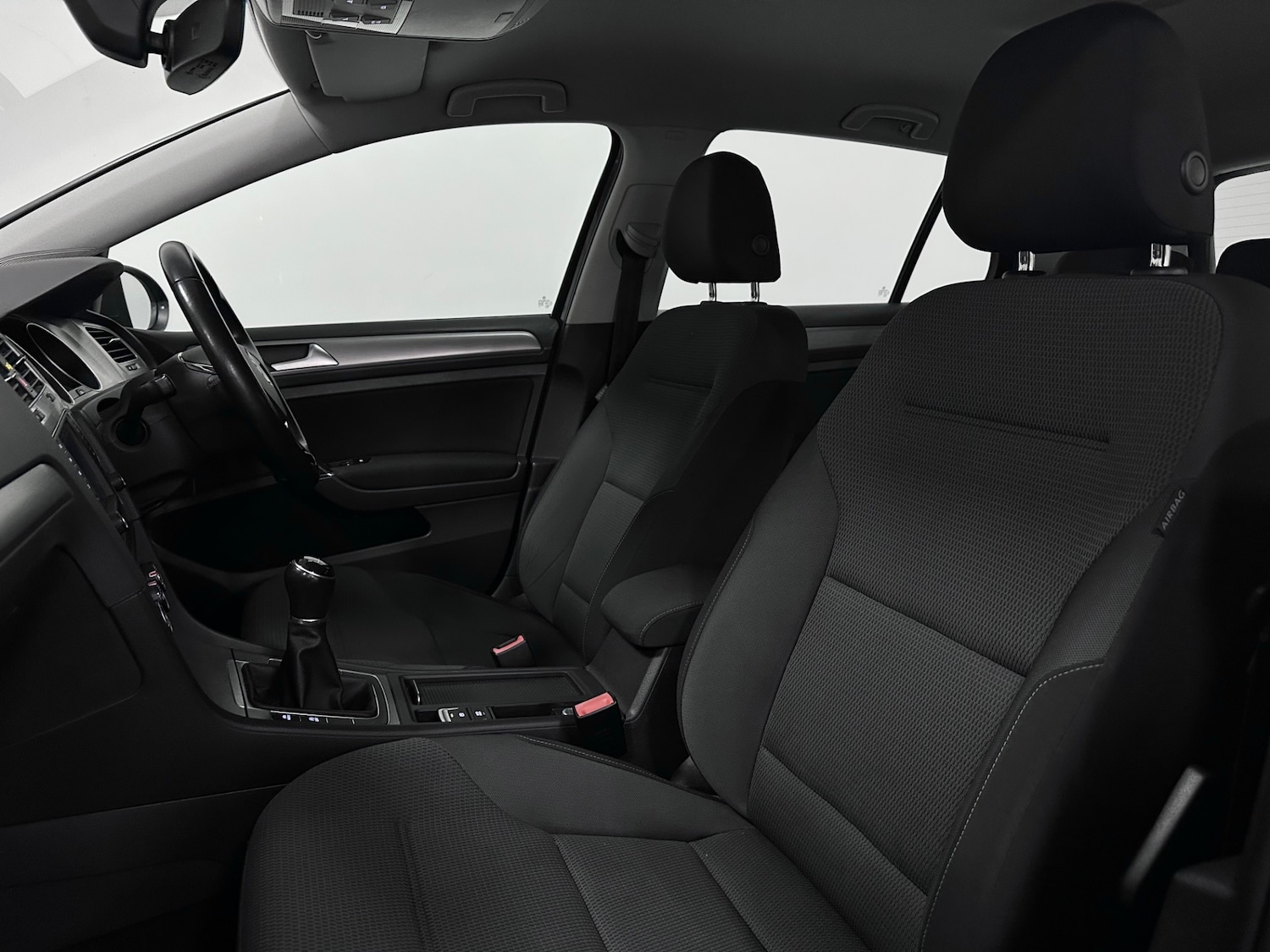 Used Volkswagen Golf 2016 for sale - 76626569: Photo 20