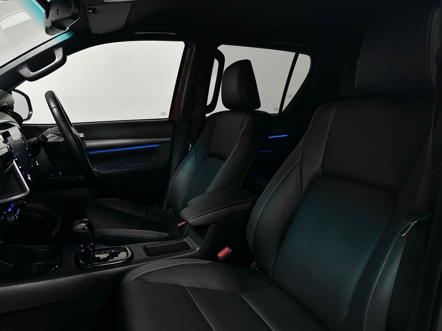 Used Toyota Hilux 2022 for sale - 76693481: Photo 22