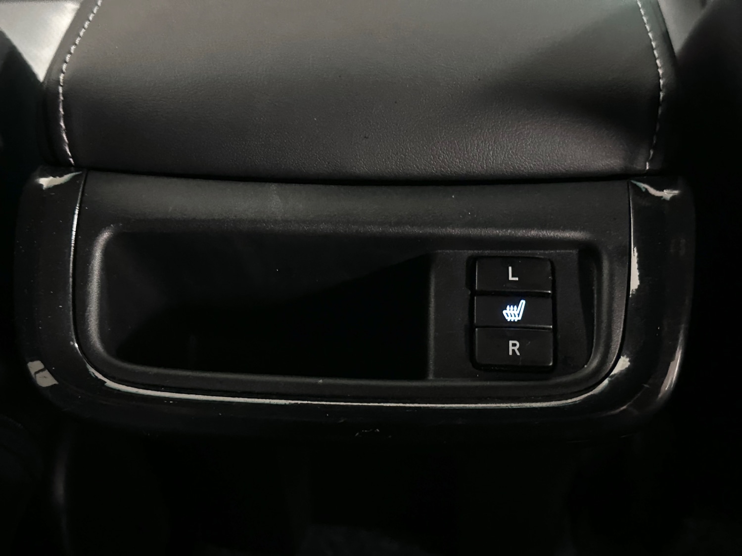 Used Toyota Hilux 2022 for sale - 76693481: Photo 25