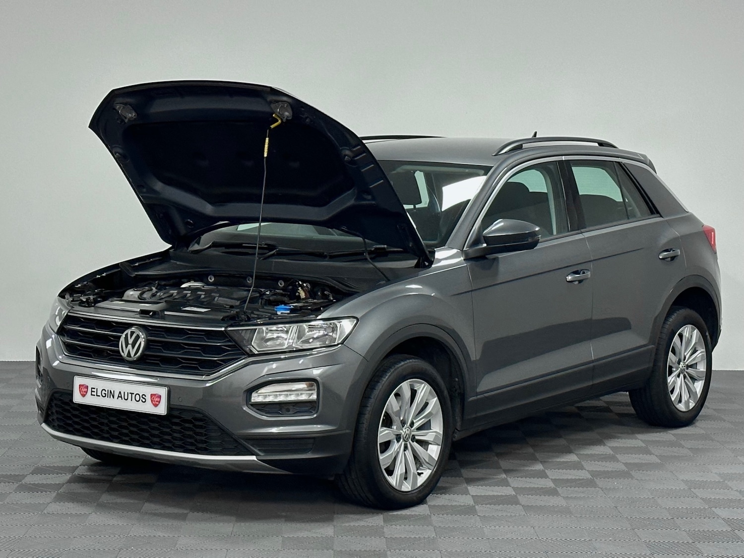 Used Volkswagen T-Roc 2018 for sale - 76461933: Photo 24