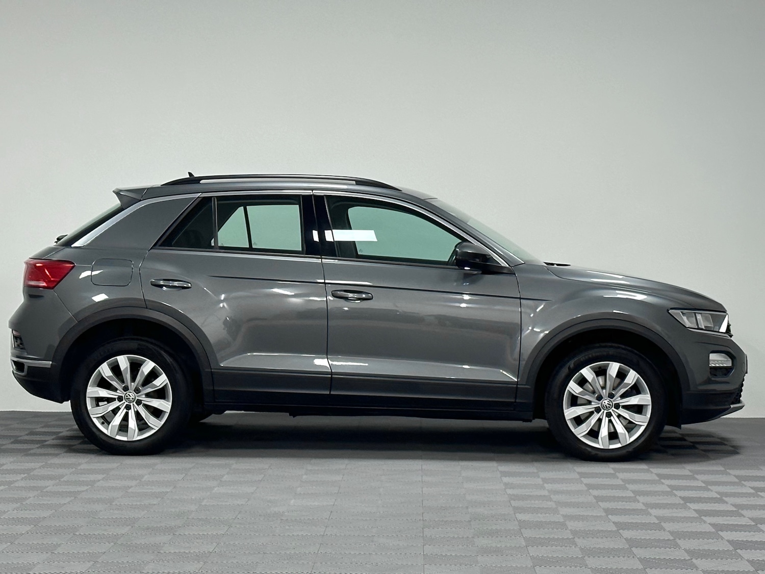 Used Volkswagen T-Roc 2018 for sale - 76461933: Photo 29