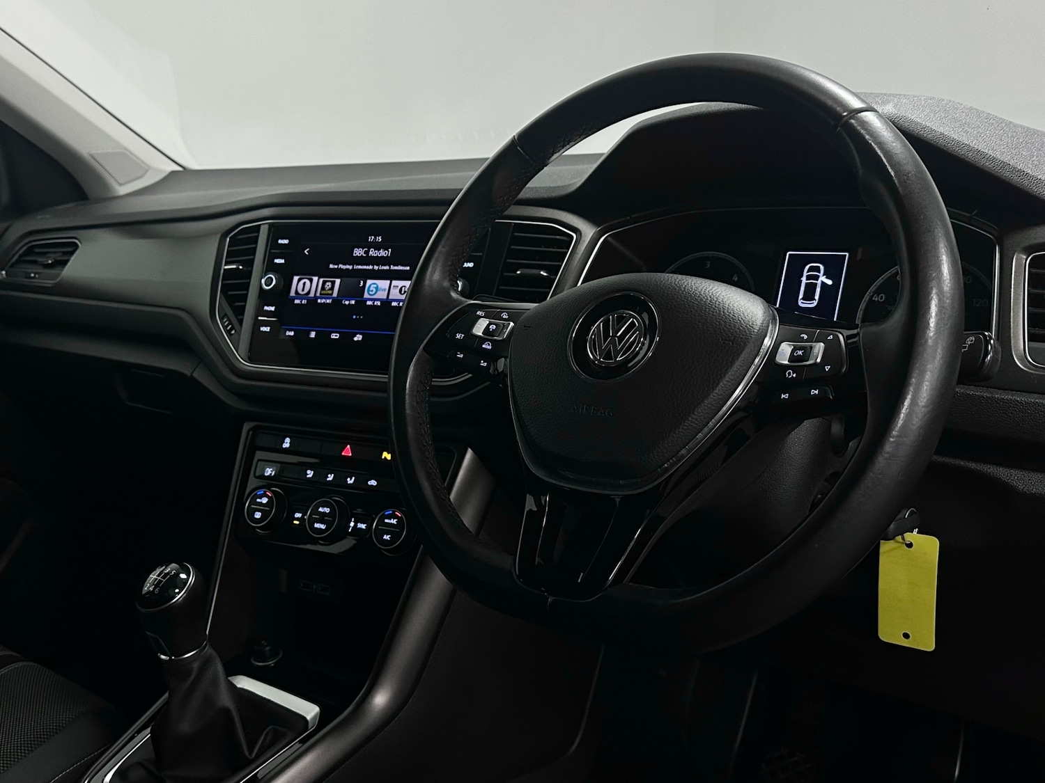 Used Volkswagen T-Roc 2018 for sale - 76461933: Photo 4