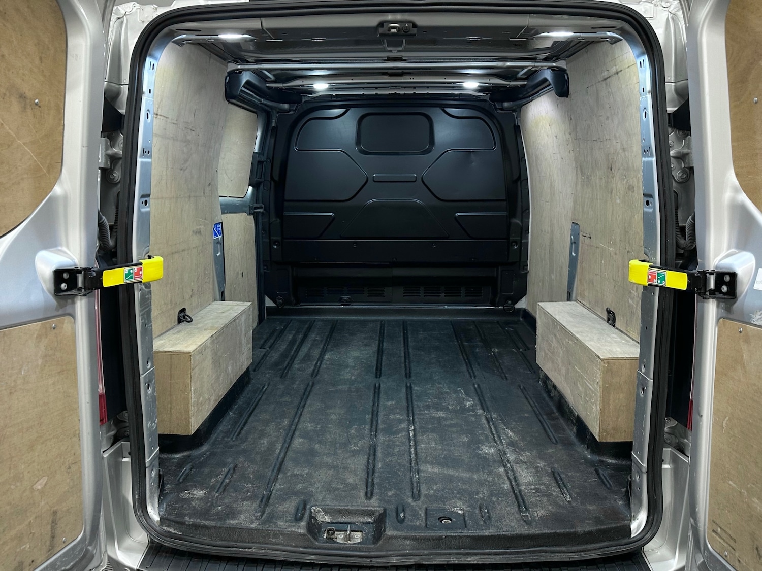 Used Ford Transit Custom 2021 for sale - 77047880: Photo 22