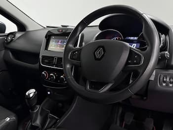 Used Renault Clio 2017 for sale - 79787999: Photo
