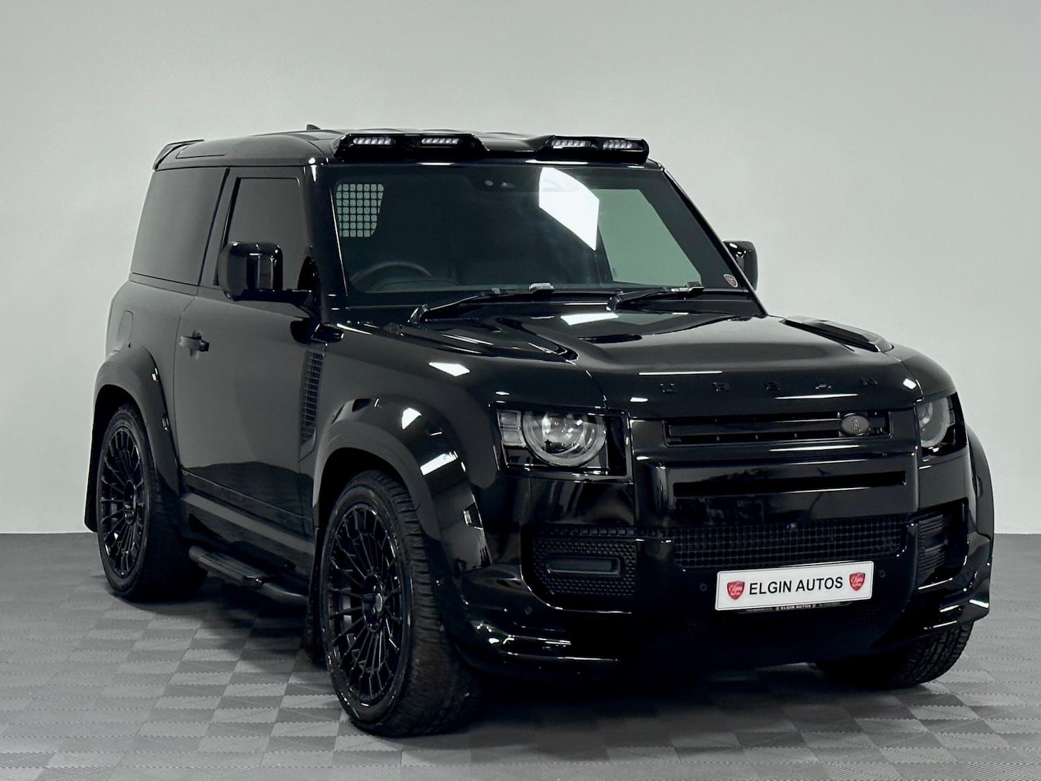 Used Land Rover Defender 90 2025 for sale - 77001269: Photo 12