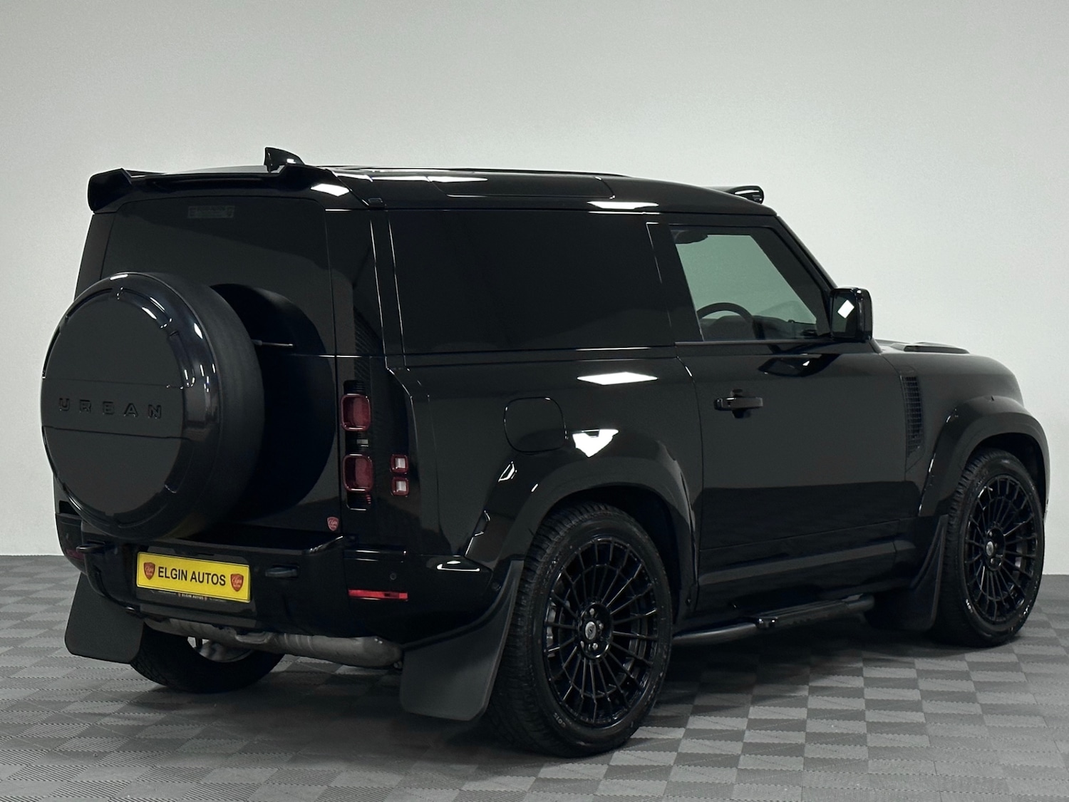 Used Land Rover Defender 90 2025 for sale - 77001269: Photo 14