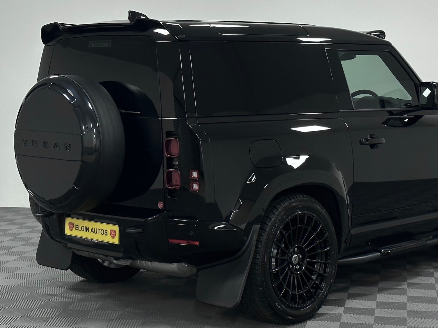 Used Land Rover Defender 90 2025 for sale - 77001269: Photo 23