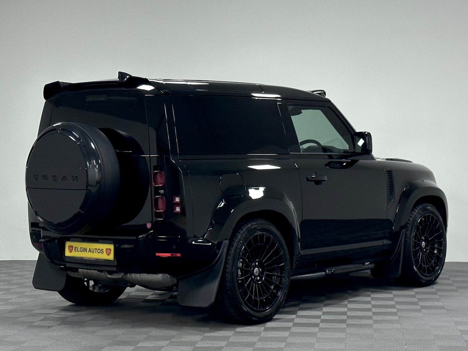 Used Land Rover Defender 90 2025 for sale - 77001269: Photo 8