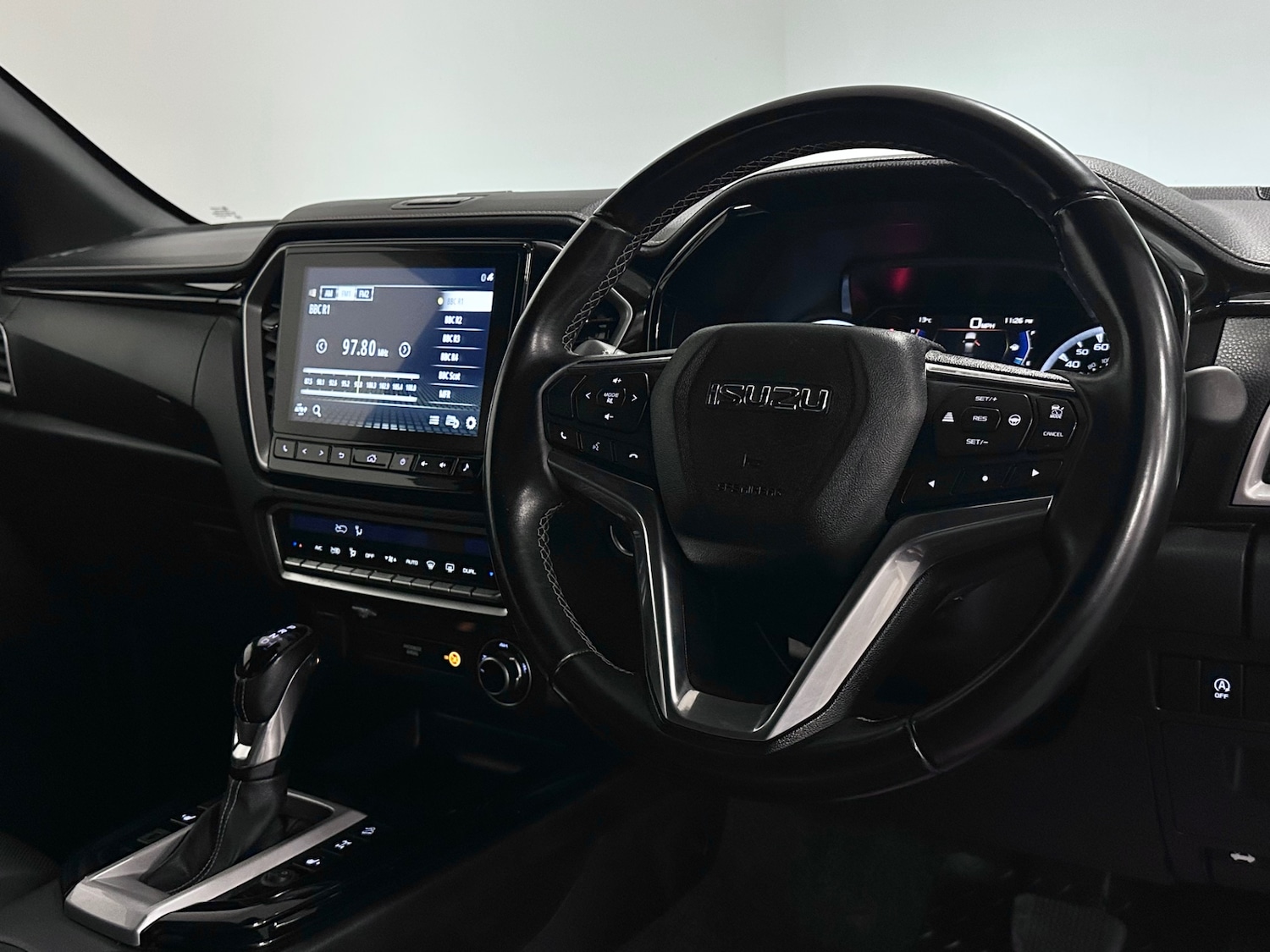 Used Isuzu D-Max 2022 for sale - 76492211: Photo 4