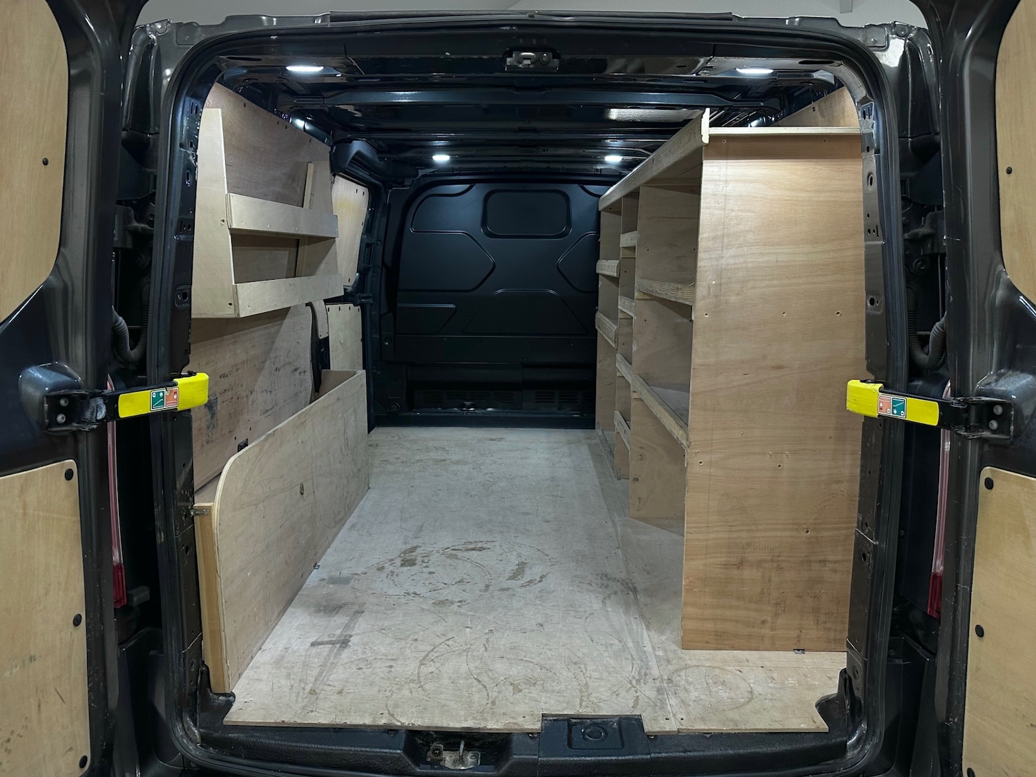 Used Ford Transit Custom 2018 for sale - 76762066: Photo 21