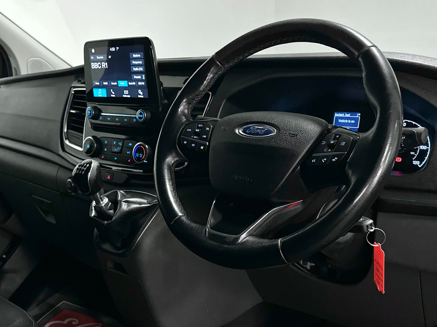 Used Ford Transit Custom 2018 for sale - 76762066: Photo 4