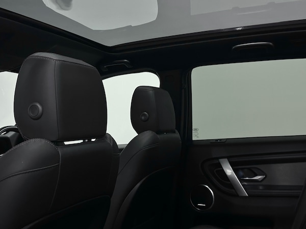 Used Land Rover Discovery Sport 2019 for sale - 74588680: Photo 24